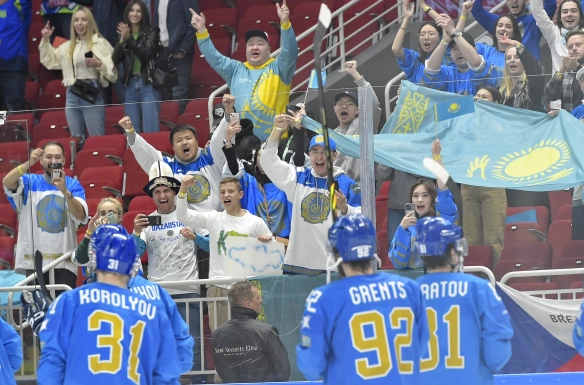 18-летний вундеркинд, супервратарь и исторический момент: итоги года в хоккее