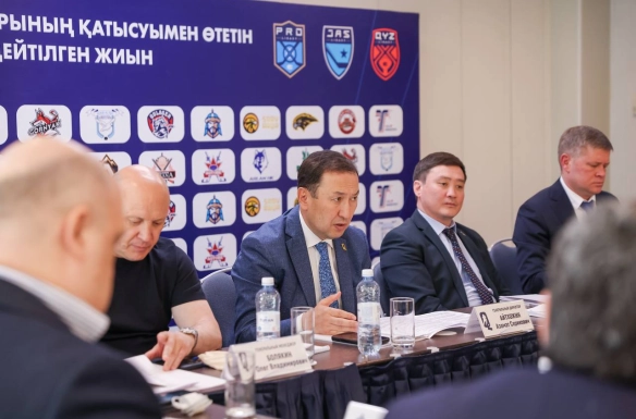 Состоялось расширенное заседание руководителей клубов