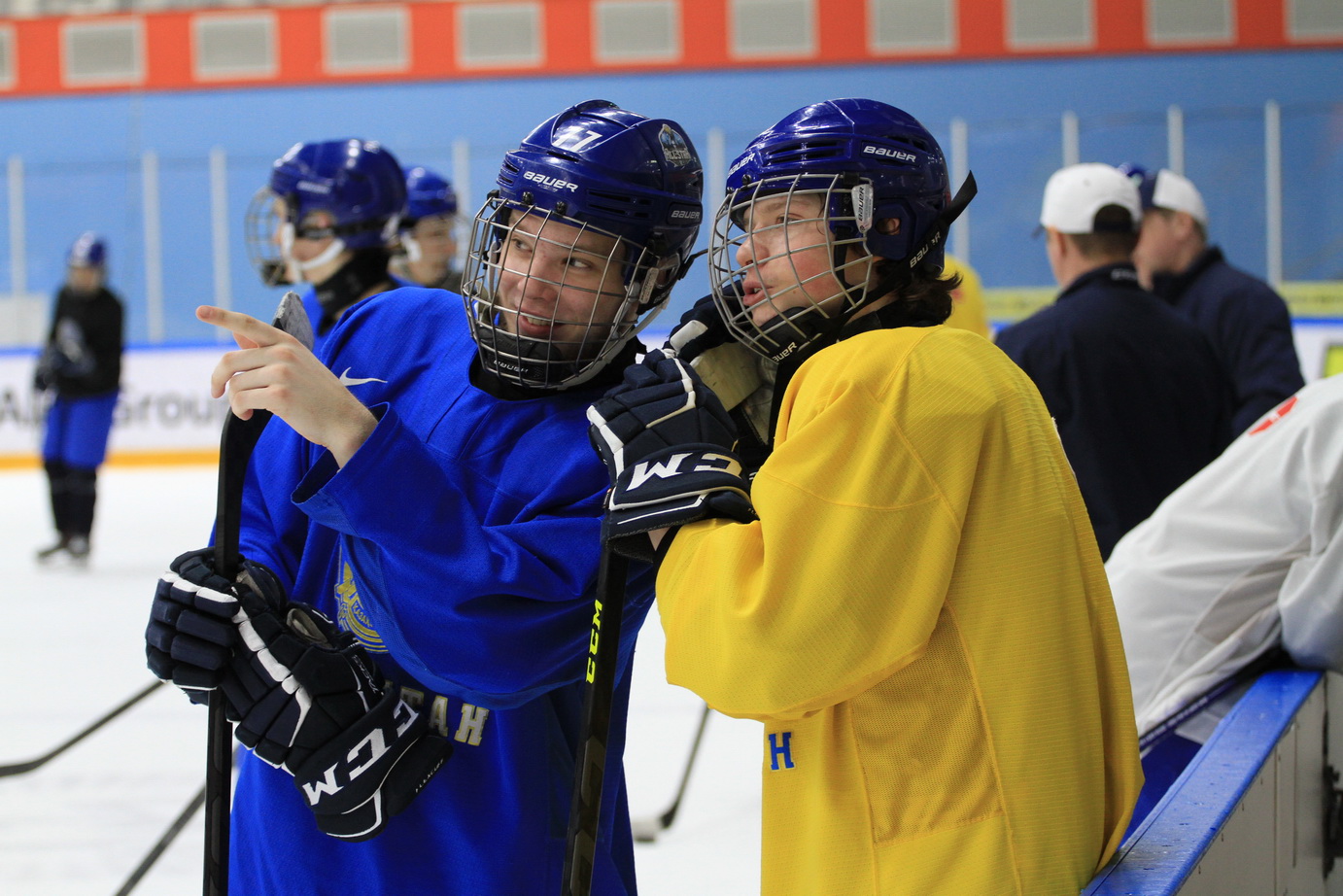 Тренировка юношеской сборной Казахстана перед ЧМ