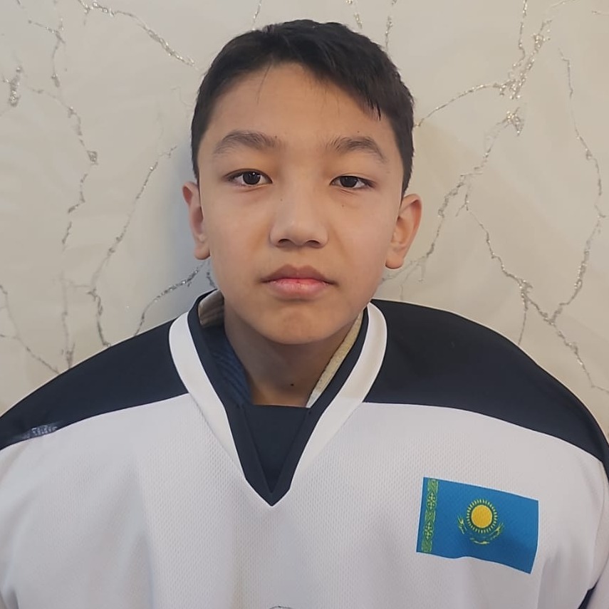 Назарханов Дархан